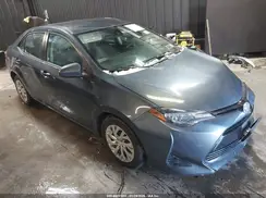 2T1BURHE6JC977104 2018 TOYOTA COROLLA