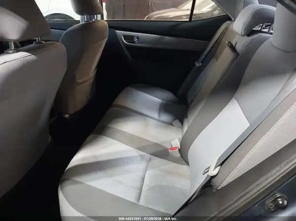 2T1BURHE6JC977104 2018 TOYOTA COROLLA - Image 8