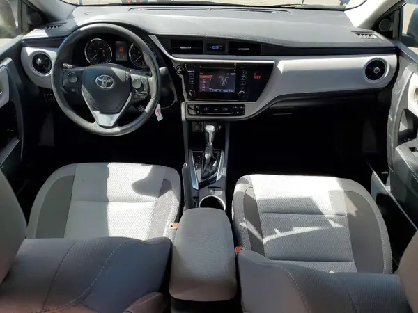 2T1BURHE6JC982979 2018 TOYOTA COROLLA - Image 8