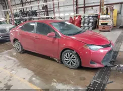 2T1BURHE6JC983940 2018 TOYOTA COROLLA