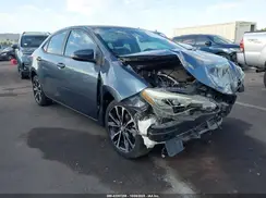 2T1BURHE6JC986885 2018 TOYOTA COROLLA