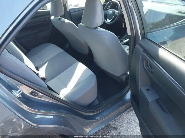 2T1BURHE6JC987079 2018 TOYOTA COROLLA - Image 8