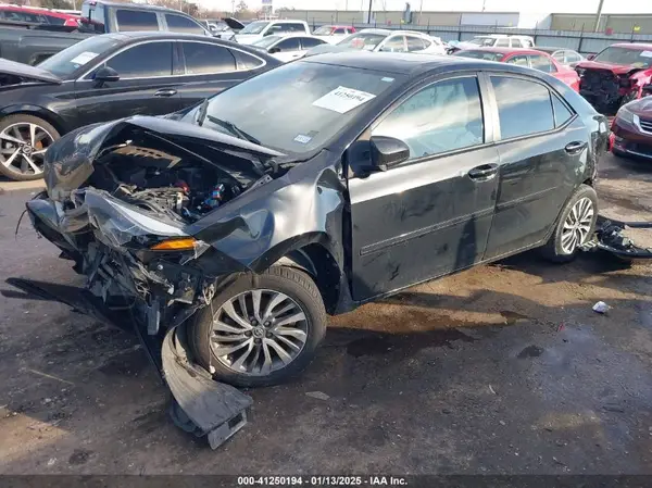 2T1BURHE6JC989818 2018 TOYOTA COROLLA - Image 2