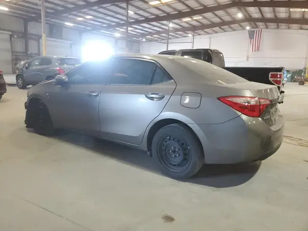 2T1BURHE6JC990158 2018 TOYOTA COROLLA - Image 2