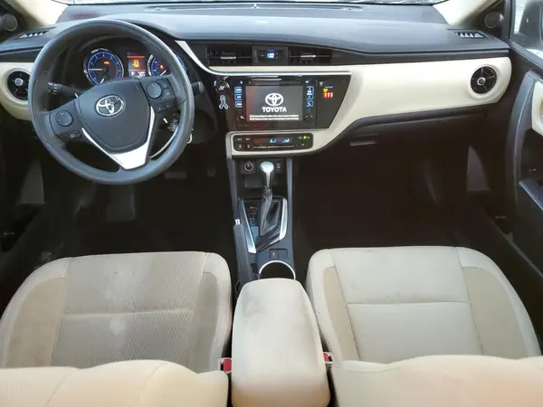 2T1BURHE6JC992010 2018 TOYOTA COROLLA - Image 8