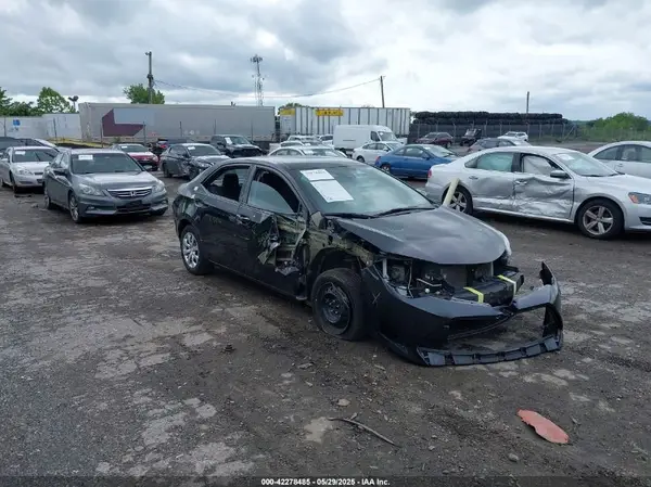 2T1BURHE6JC993531 2018 TOYOTA COROLLA - Image 1