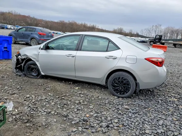 2T1BURHE6JC994842 2018 TOYOTA COROLLA - Image 2