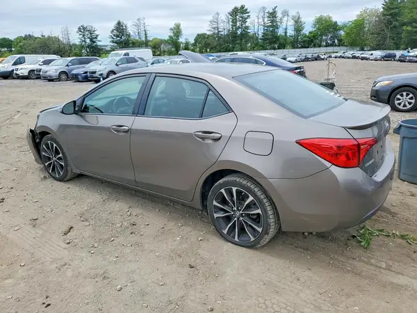 2T1BURHE6KC126390 2019 TOYOTA COROLLA - Image 2