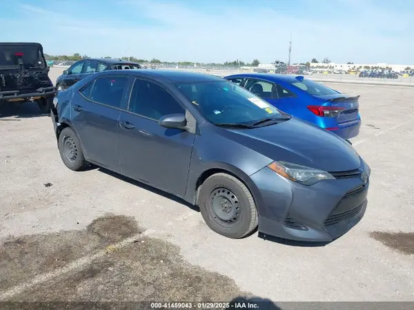 2T1BURHE6KC128446 2019 TOYOTA COROLLA - Image 1