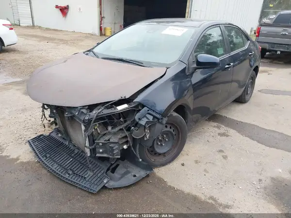 2T1BURHE6KC133193 2019 TOYOTA COROLLA - Image 2