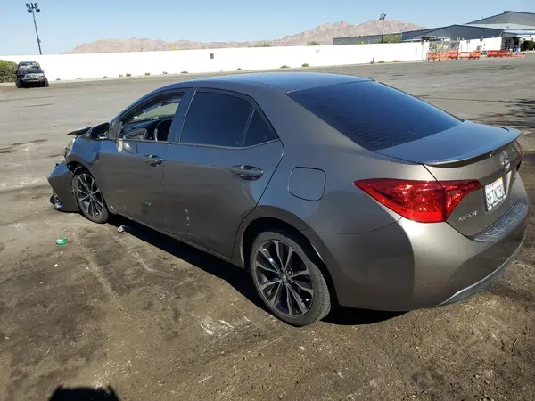 2T1BURHE6KC135641 2019 TOYOTA COROLLA - Image 2