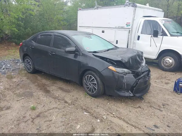 2T1BURHE6KC140130 2019 TOYOTA COROLLA - Image 1