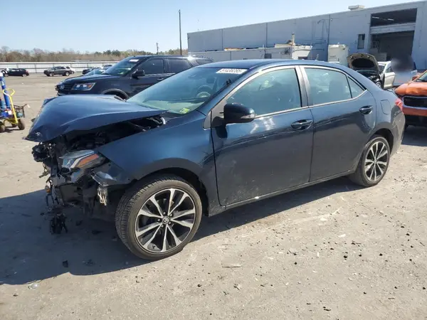 2T1BURHE6KC143755 2019 TOYOTA COROLLA - Image 1