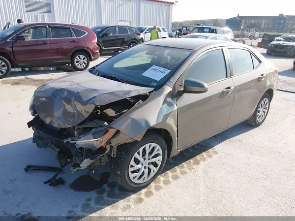 2T1BURHE6KC149863 2019 TOYOTA COROLLA - Image 2