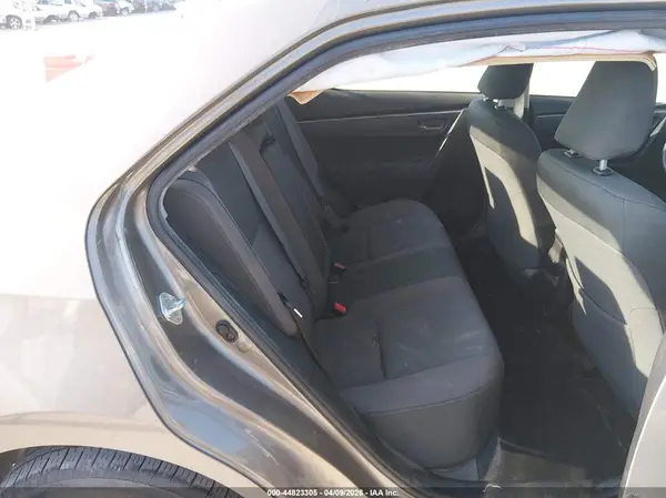 2T1BURHE6KC149863 2019 TOYOTA COROLLA - Image 8