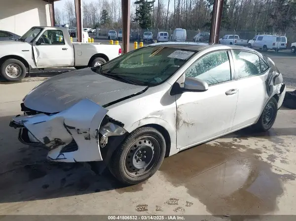 2T1BURHE6KC150480 2019 TOYOTA COROLLA - Image 2