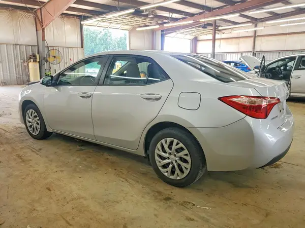 2T1BURHE6KC152617 2019 TOYOTA COROLLA - Image 2