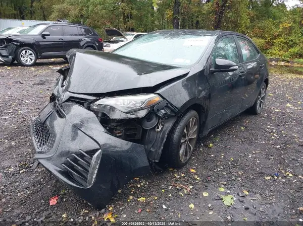 2T1BURHE6KC153623 2019 TOYOTA COROLLA - Image 2
