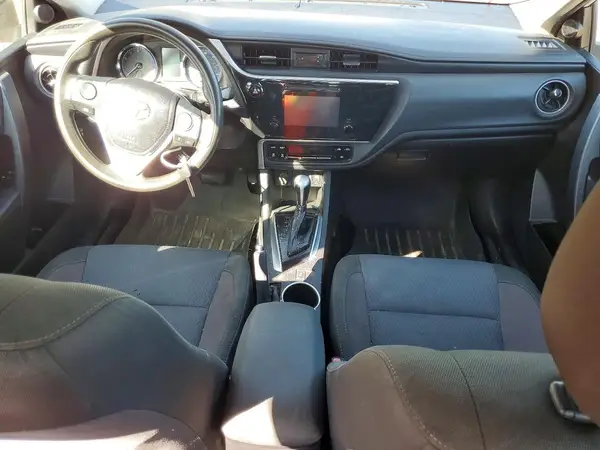 2T1BURHE6KC155145 2019 TOYOTA COROLLA - Image 8