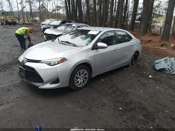 2T1BURHE6KC155694 2019 TOYOTA COROLLA - Image 2
