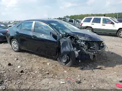 2T1BURHE6KC156733 2019 TOYOTA COROLLA