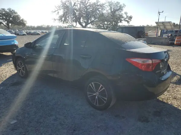 2T1BURHE6KC158630 2019 TOYOTA COROLLA - Image 2