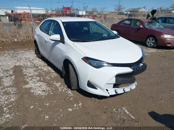 2T1BURHE6KC161396 2019 TOYOTA COROLLA - Image 1