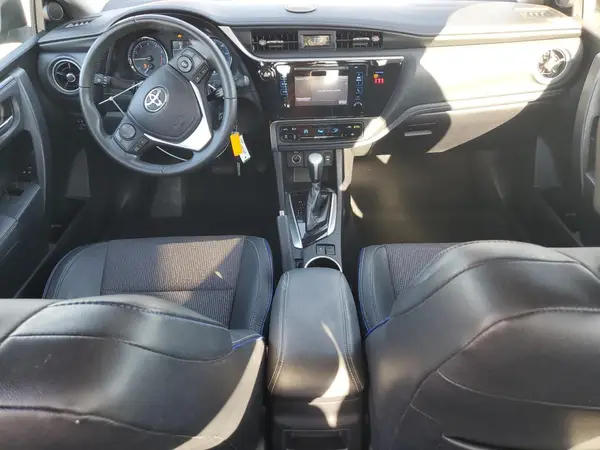 2T1BURHE6KC170003 2019 TOYOTA COROLLA - Image 8