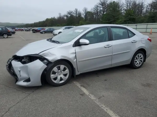 2T1BURHE6KC170244 2019 TOYOTA COROLLA - Image 1