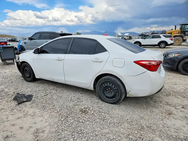 2T1BURHE6KC179932 2019 TOYOTA COROLLA - Image 2