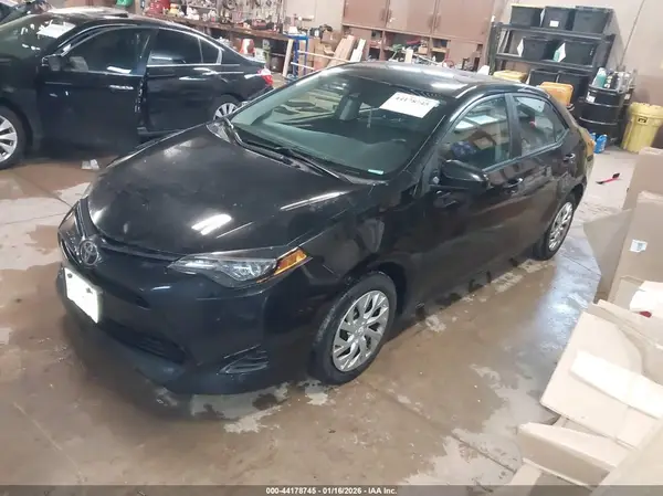 2T1BURHE6KC183222 2019 TOYOTA COROLLA - Image 2