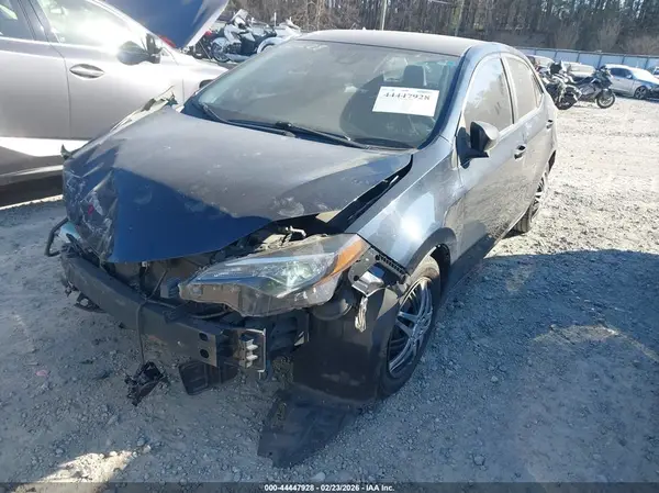 2T1BURHE6KC187948 2019 TOYOTA COROLLA - Image 2