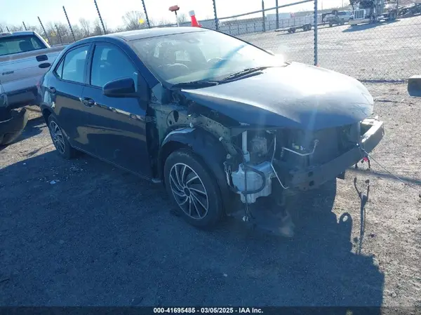 2T1BURHE6KC188047 2019 TOYOTA COROLLA - Image 1