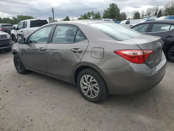 2T1BURHE6KC190428 2019 TOYOTA COROLLA - Image 2