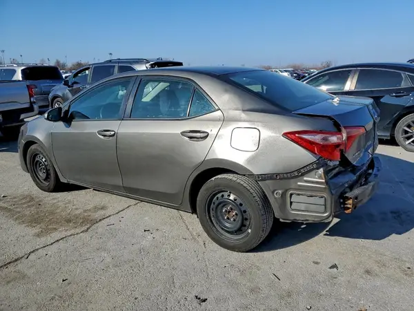 2T1BURHE6KC190929 2019 TOYOTA COROLLA - Image 2