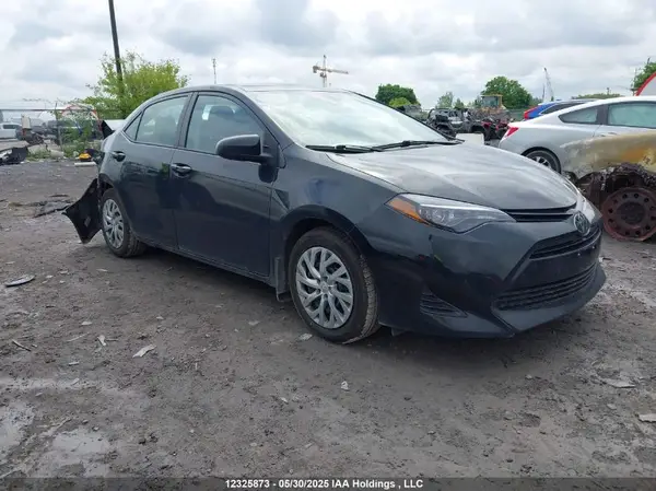 2T1BURHE6KC195984 2019 TOYOTA COROLLA - Image 1
