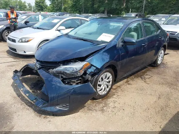 2T1BURHE6KC200343 2019 TOYOTA COROLLA - Image 2