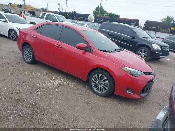 2T1BURHE6KC205476 2019 TOYOTA COROLLA - Image 1