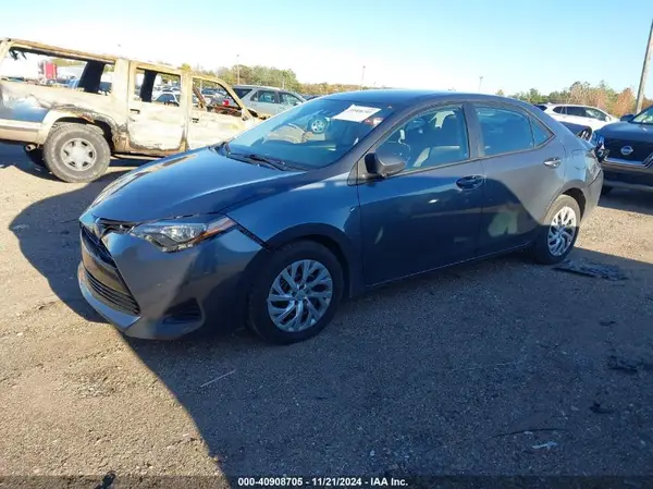 2T1BURHE6KC208748 2019 TOYOTA COROLLA - Image 2