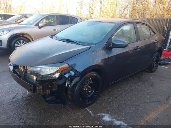 2T1BURHE6KC213934 2019 TOYOTA COROLLA - Image 2