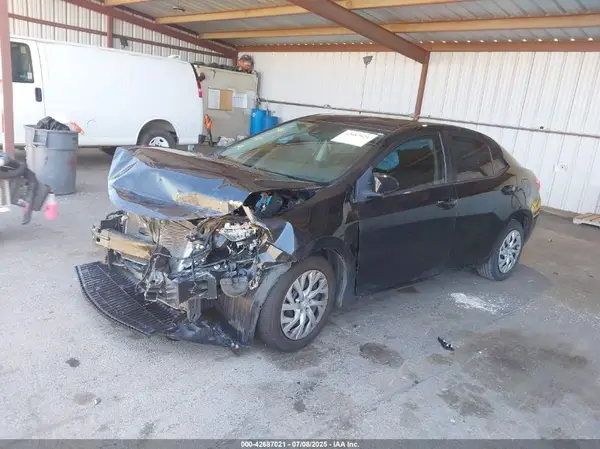 2T1BURHE6KC230295 2019 TOYOTA COROLLA - Image 2