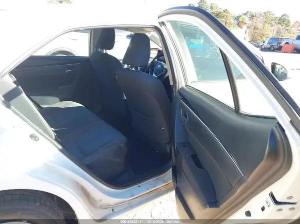 2T1BURHE6KC242978 2019 TOYOTA COROLLA - Image 8