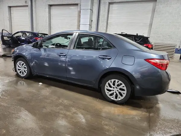 2T1BURHE6KC244083 2019 TOYOTA COROLLA - Image 2