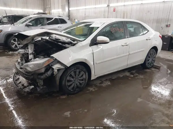2T1BURHE7GC503350 2016 TOYOTA COROLLA - Image 2