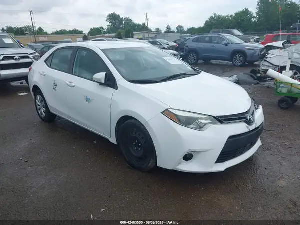 2T1BURHE7GC527003 2016 TOYOTA COROLLA - Image 1