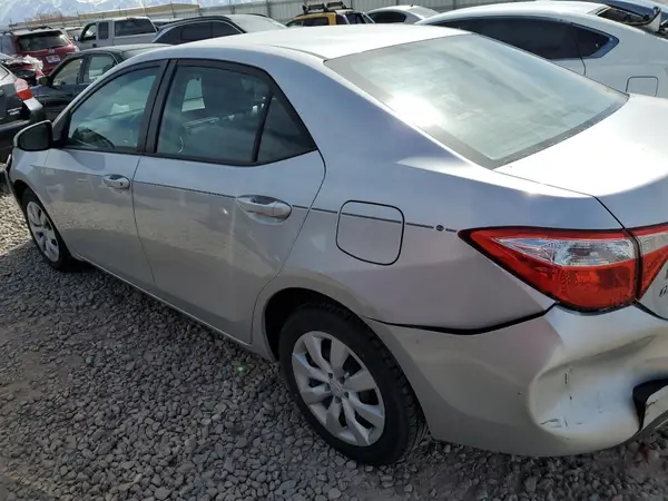2T1BURHE7GC550815 2016 TOYOTA COROLLA - Image 2