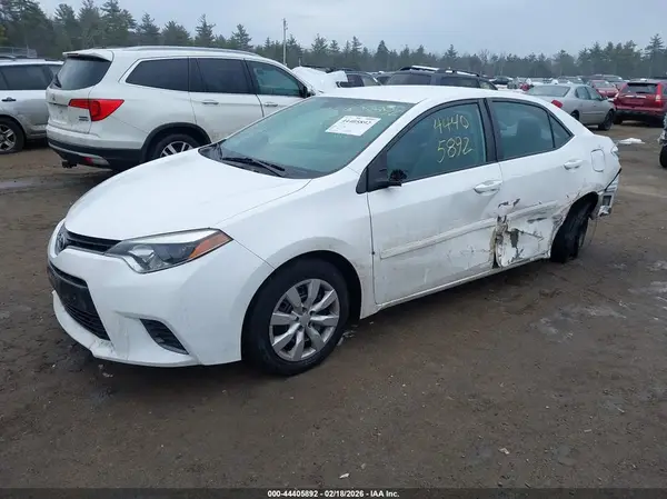 2T1BURHE7GC588528 2016 TOYOTA COROLLA - Image 2