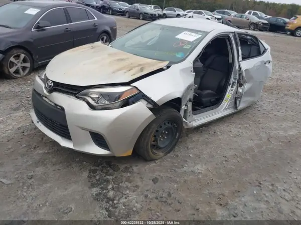 2T1BURHE7GC604307 2016 TOYOTA COROLLA - Image 2