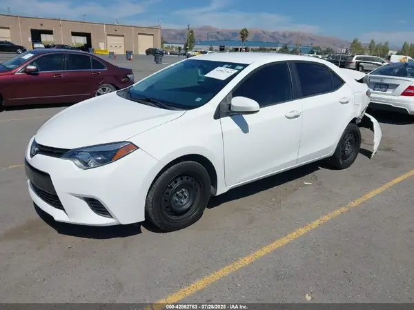 2T1BURHE7GC649828 2016 TOYOTA COROLLA - Image 2