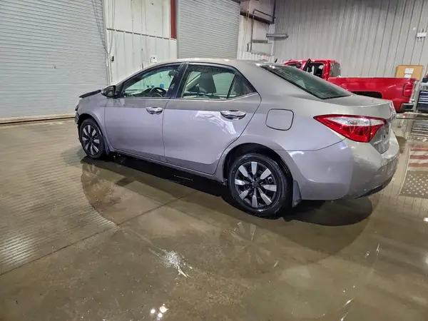 2T1BURHE7GC675877 2016 TOYOTA COROLLA - Image 2
